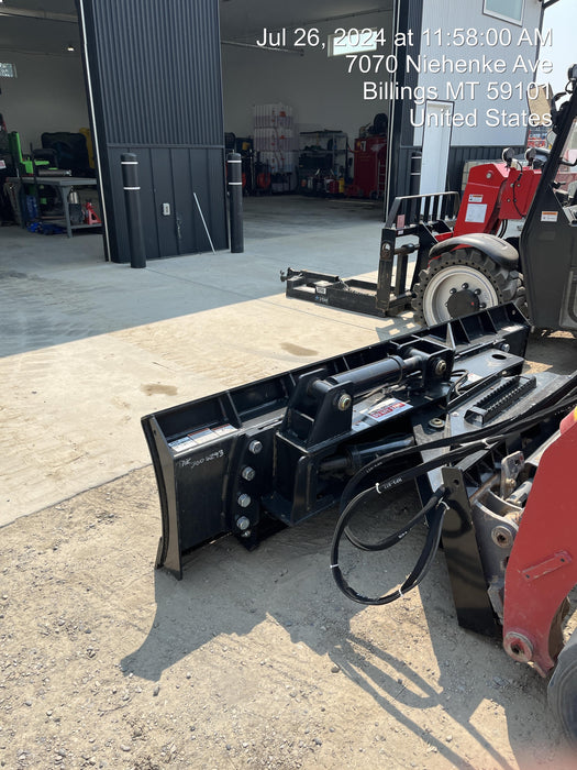 2022 TAKEUCHI 84" Dozer Blade