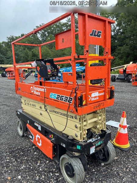 2022 JLG ES2632