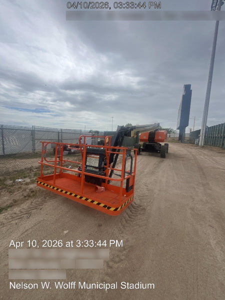 2023 JLG 860SJ