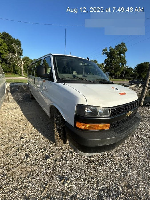 2023 CHEVROLET Express Van - Rental