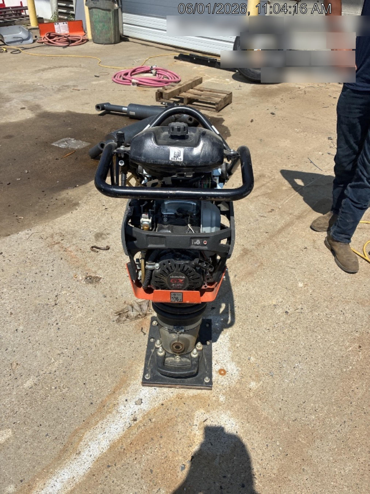 2024 HUSQVARNA LT6005