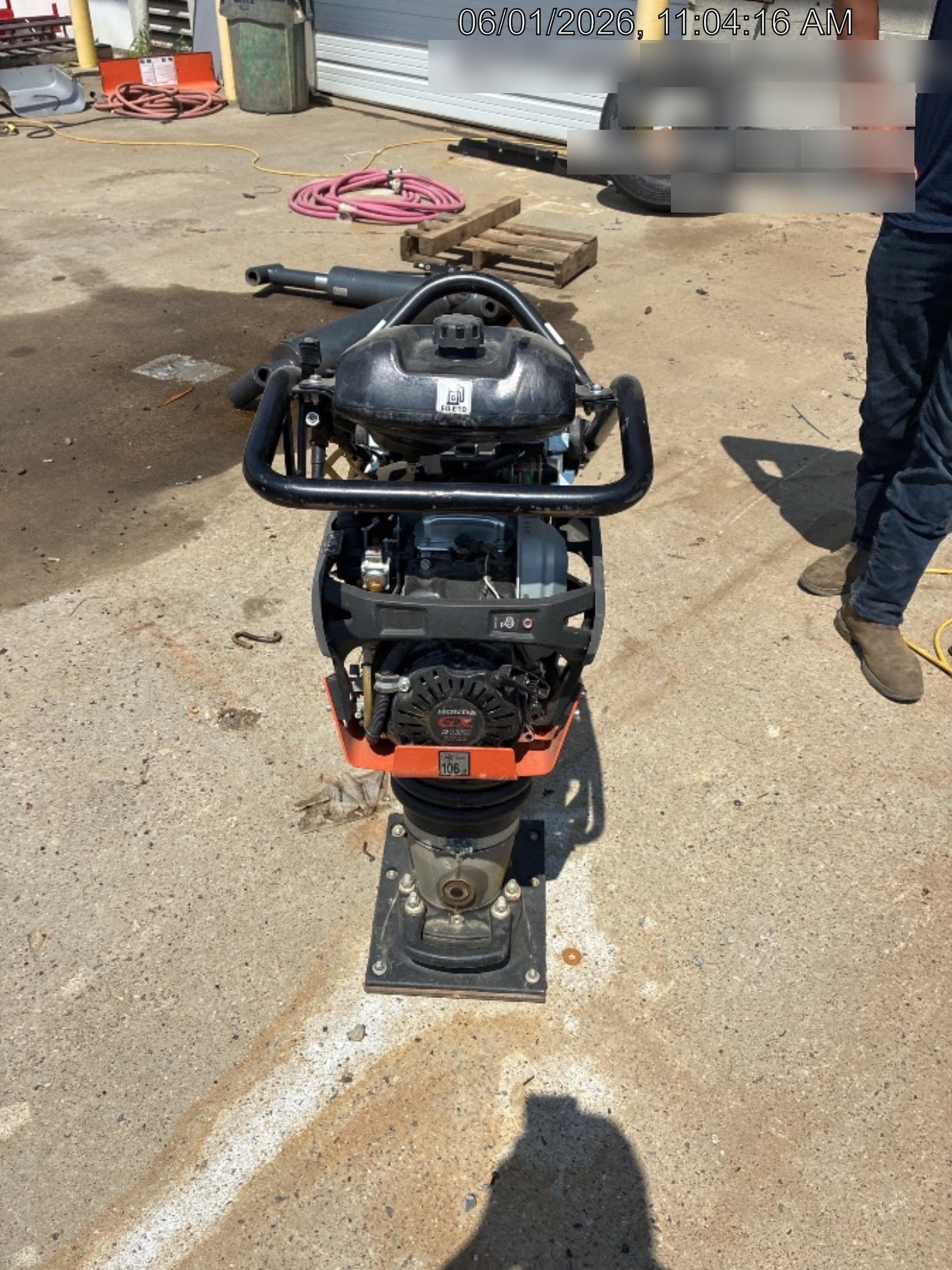 2024 HUSQVARNA LT6005