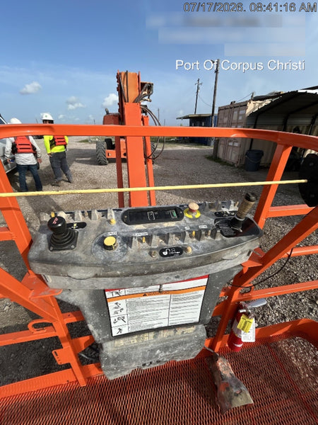 2019 JLG 860SJ