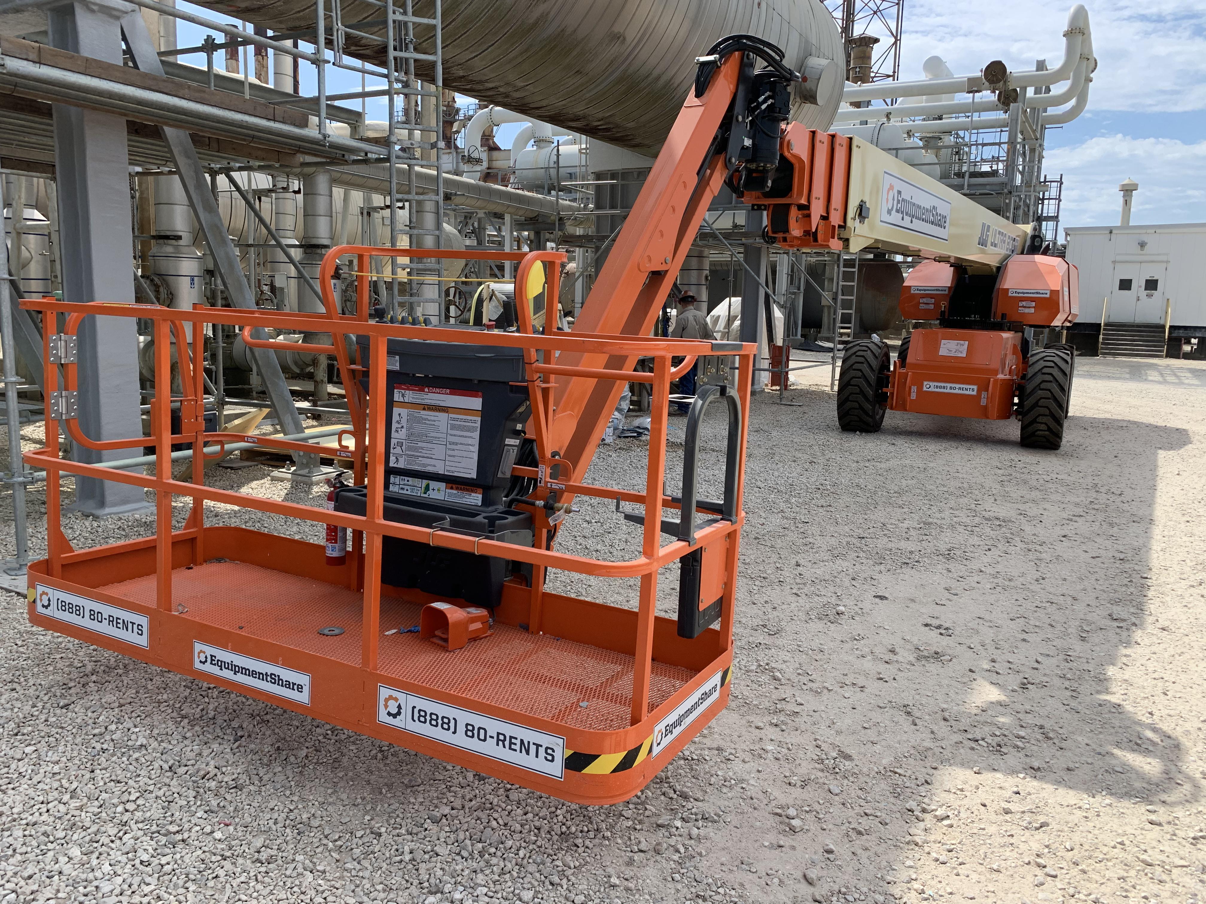 2022 JLG 1350SJP