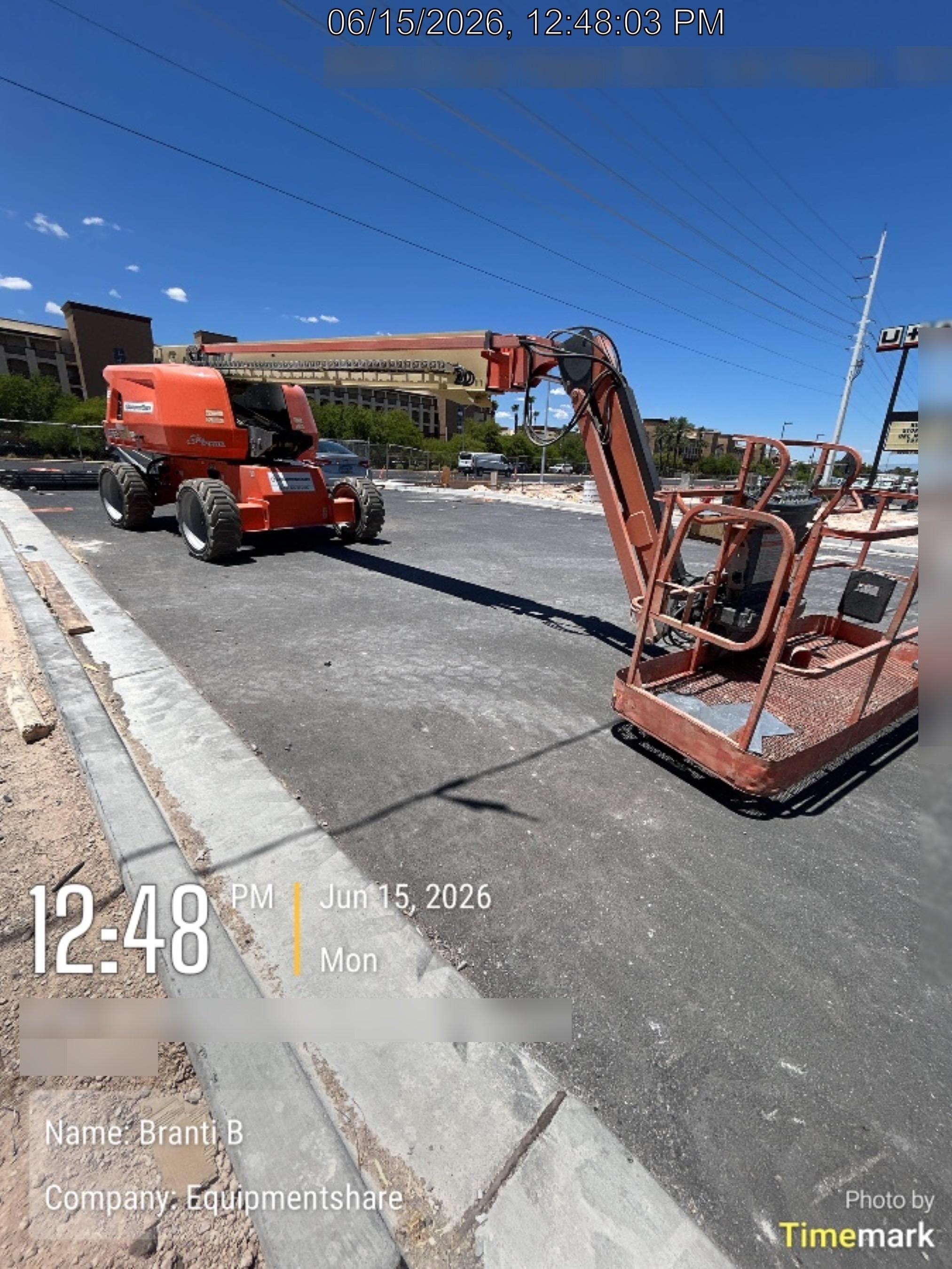 2021 JLG 660SJ