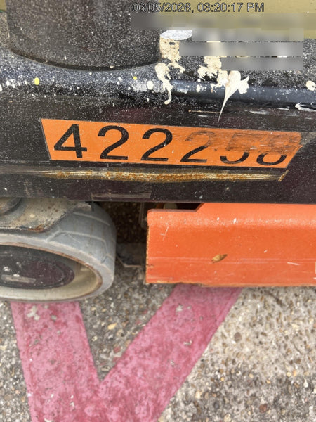 2024 JLG ES1932