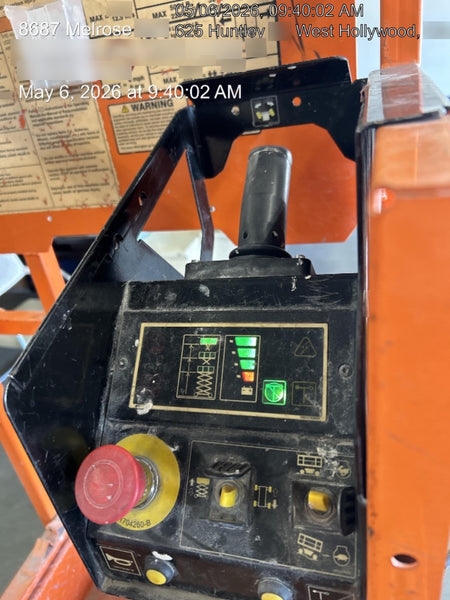 2022 JLG ES1330L