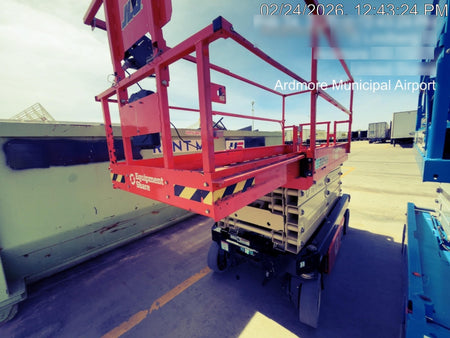 2022 JLG ES3246