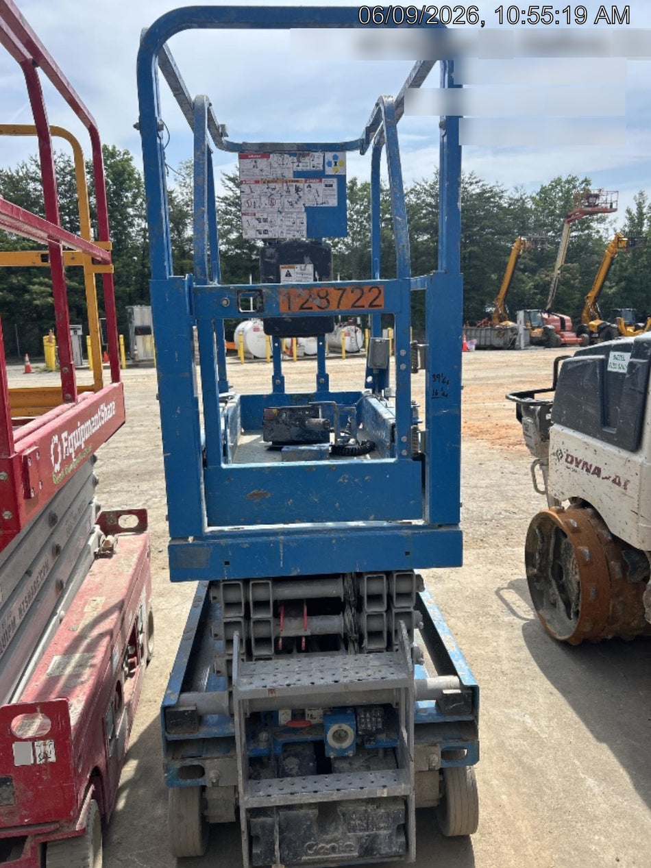 2021 GENIE GS-1330m