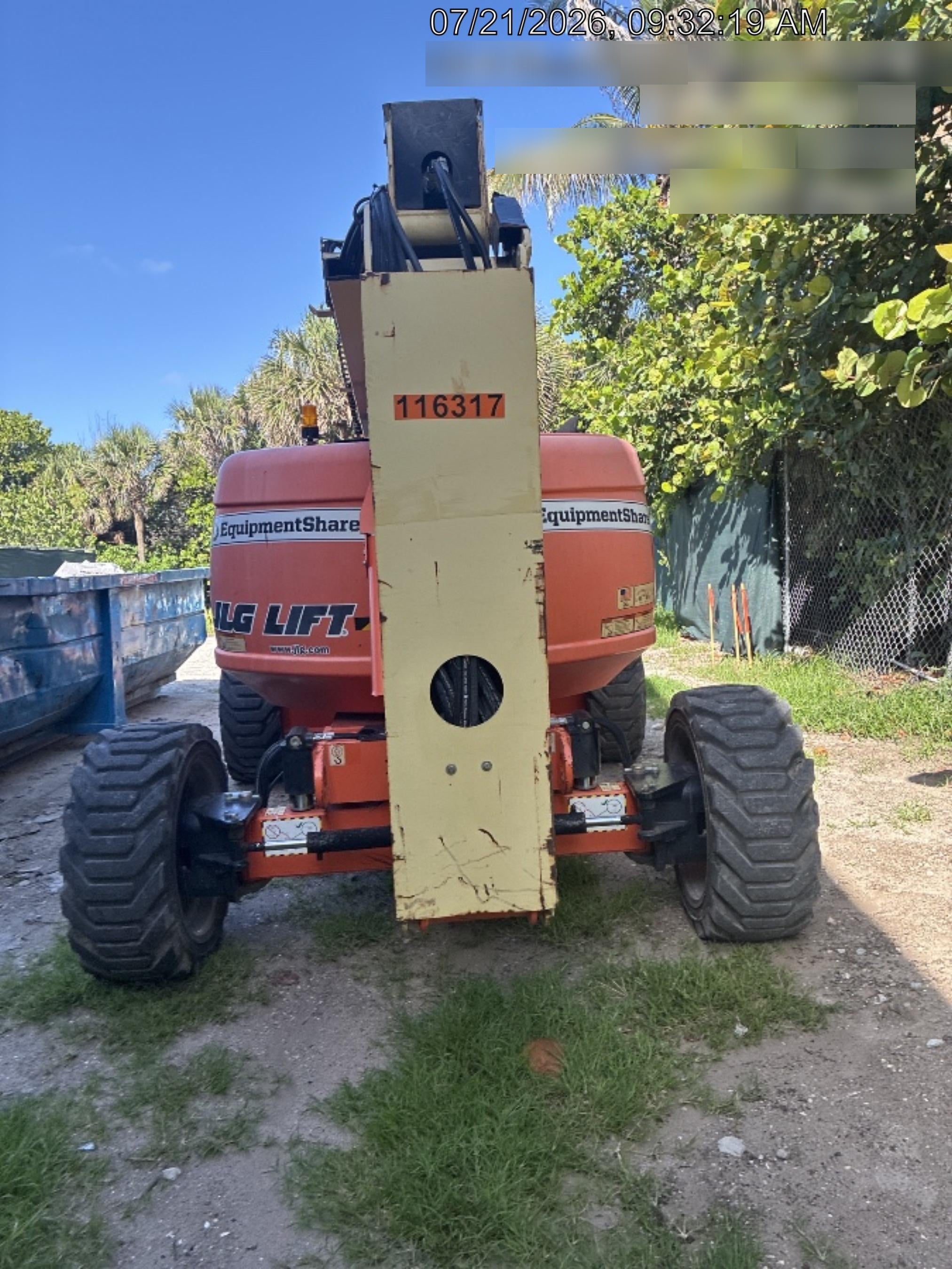 2021 JLG 600AJ