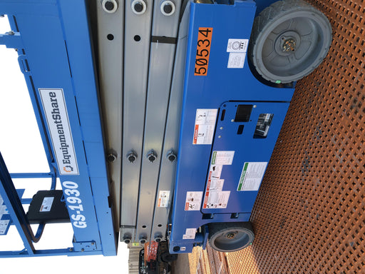 2019 Genie GS-1930 Fixed Rails with Chain Entry