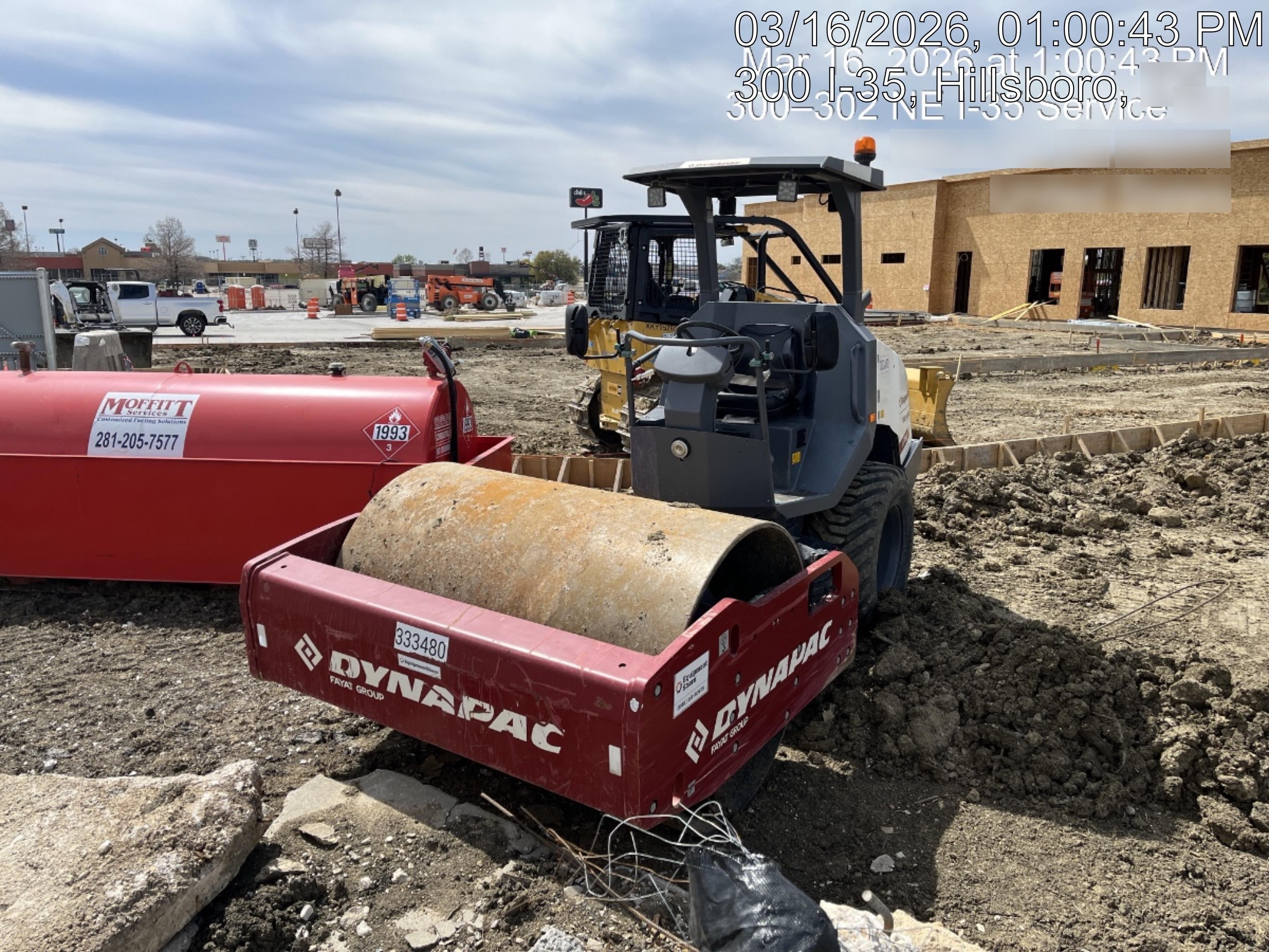 2023 DYNAPAC CA1400D