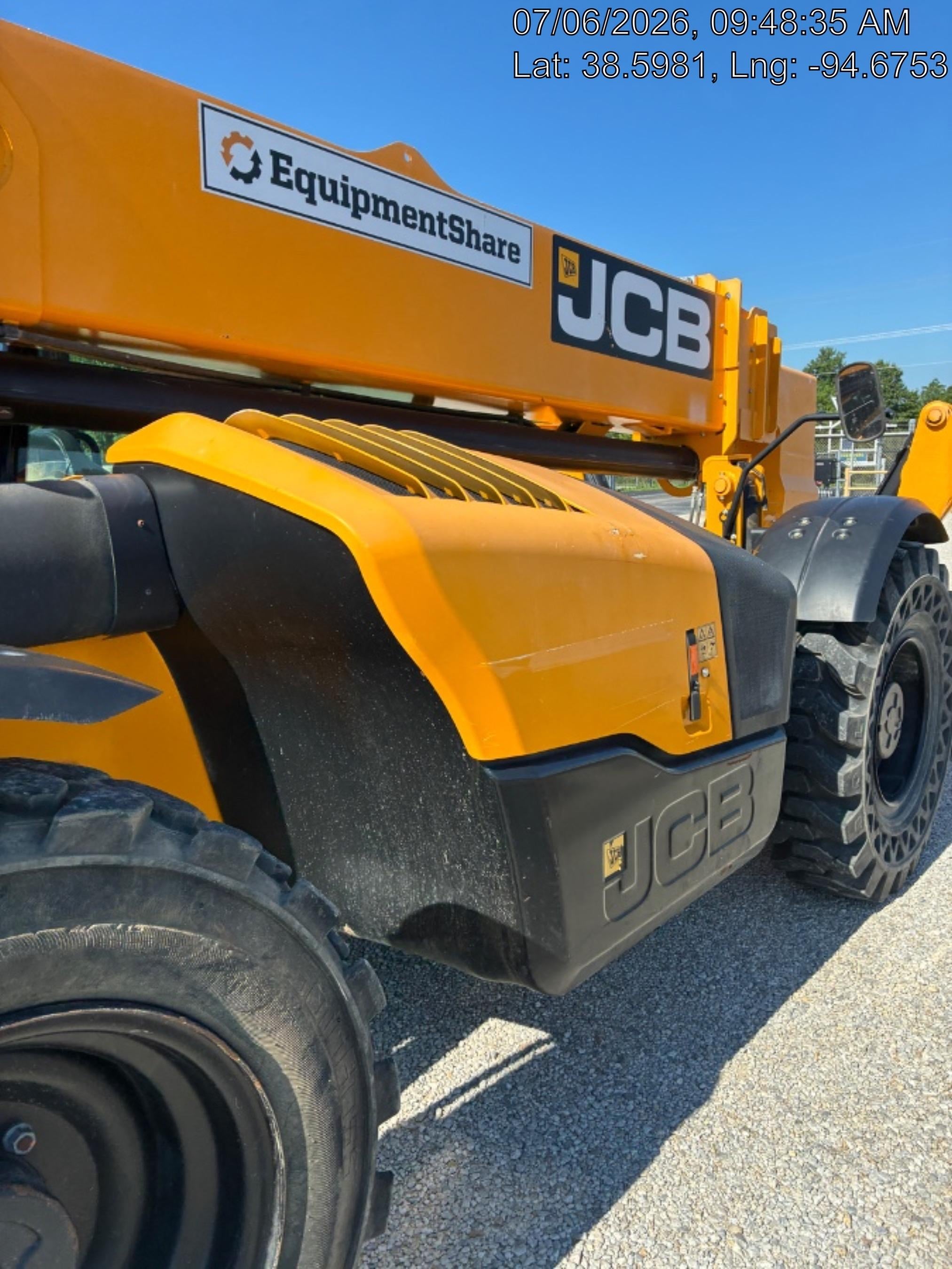 2020 JCB 510-56