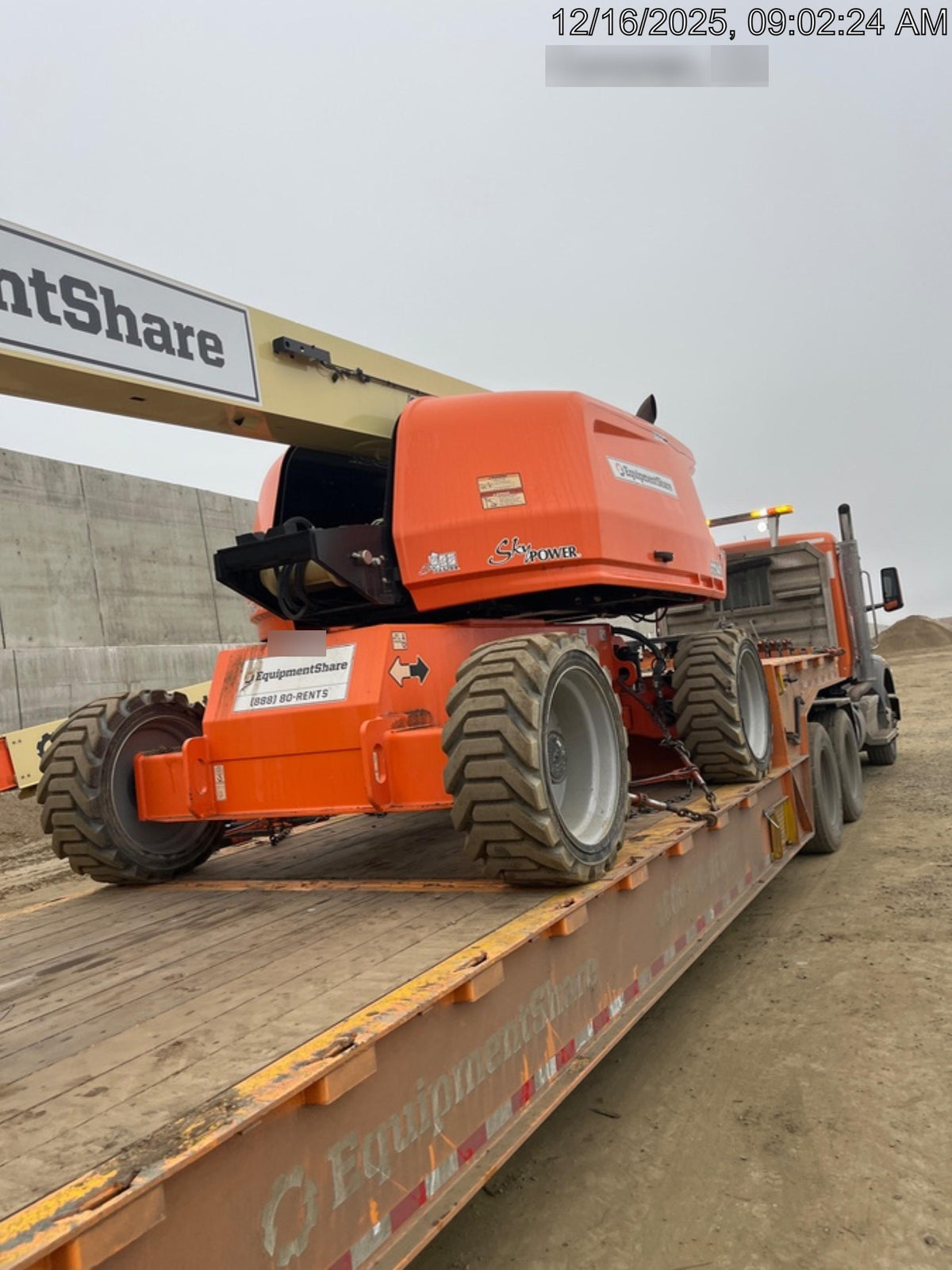 2020 JLG 660SJ