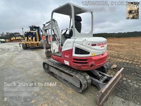 2022 TAKEUCHI TB250-2R
