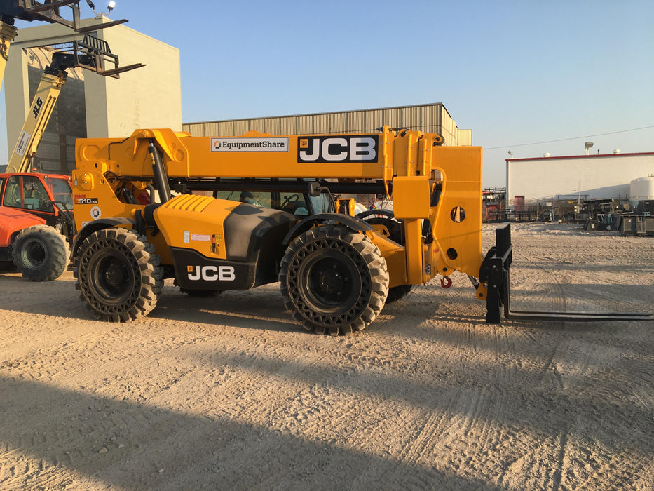 2020 JCB 510-56 Cab/Heat/Air, Solid Tires, Work Lights, Beacon, Aux Hydraulics, Back up Alarm, Lifting Eye, ES Decals