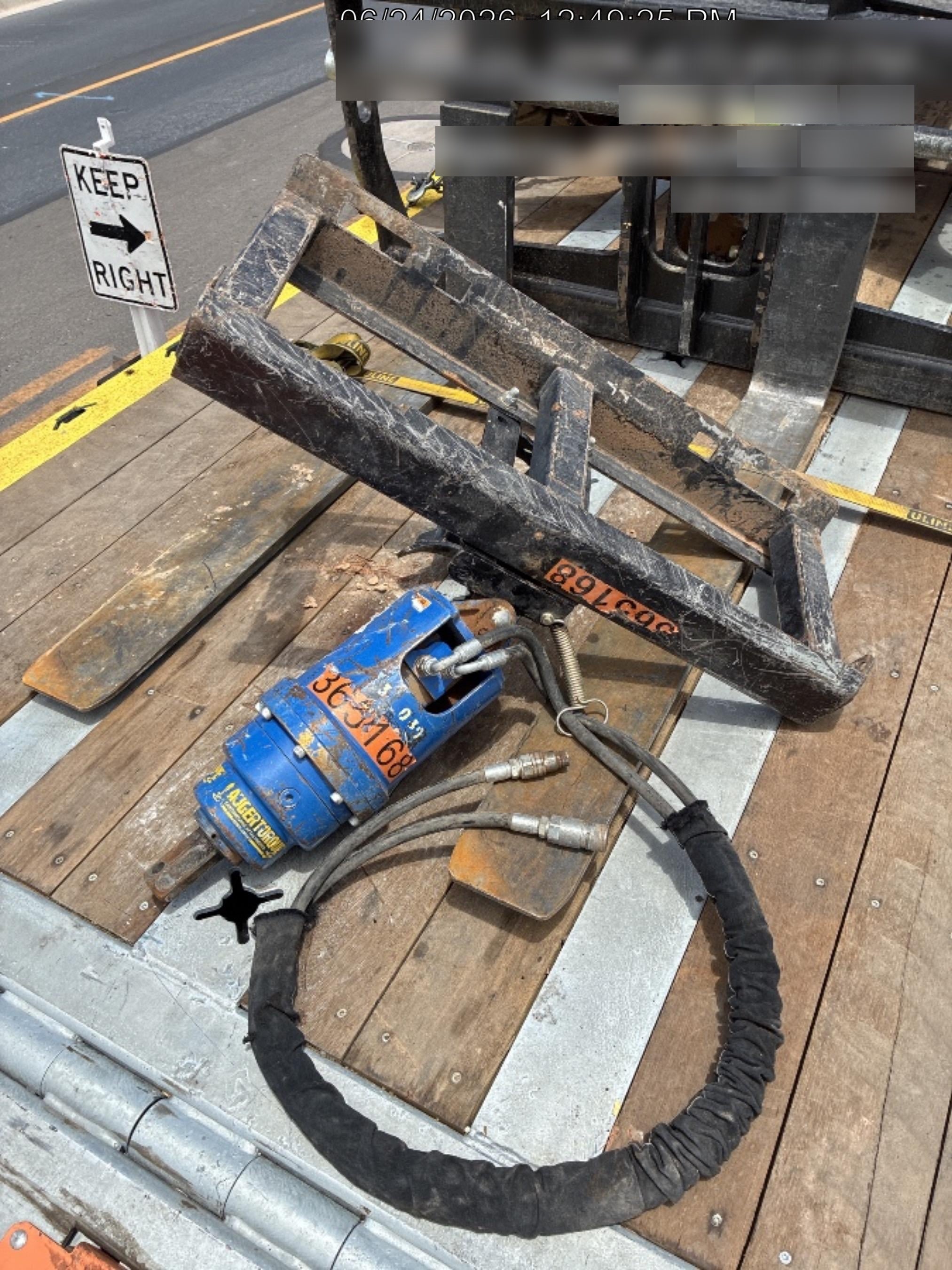 2023 AUGER TORQUE 3300-30