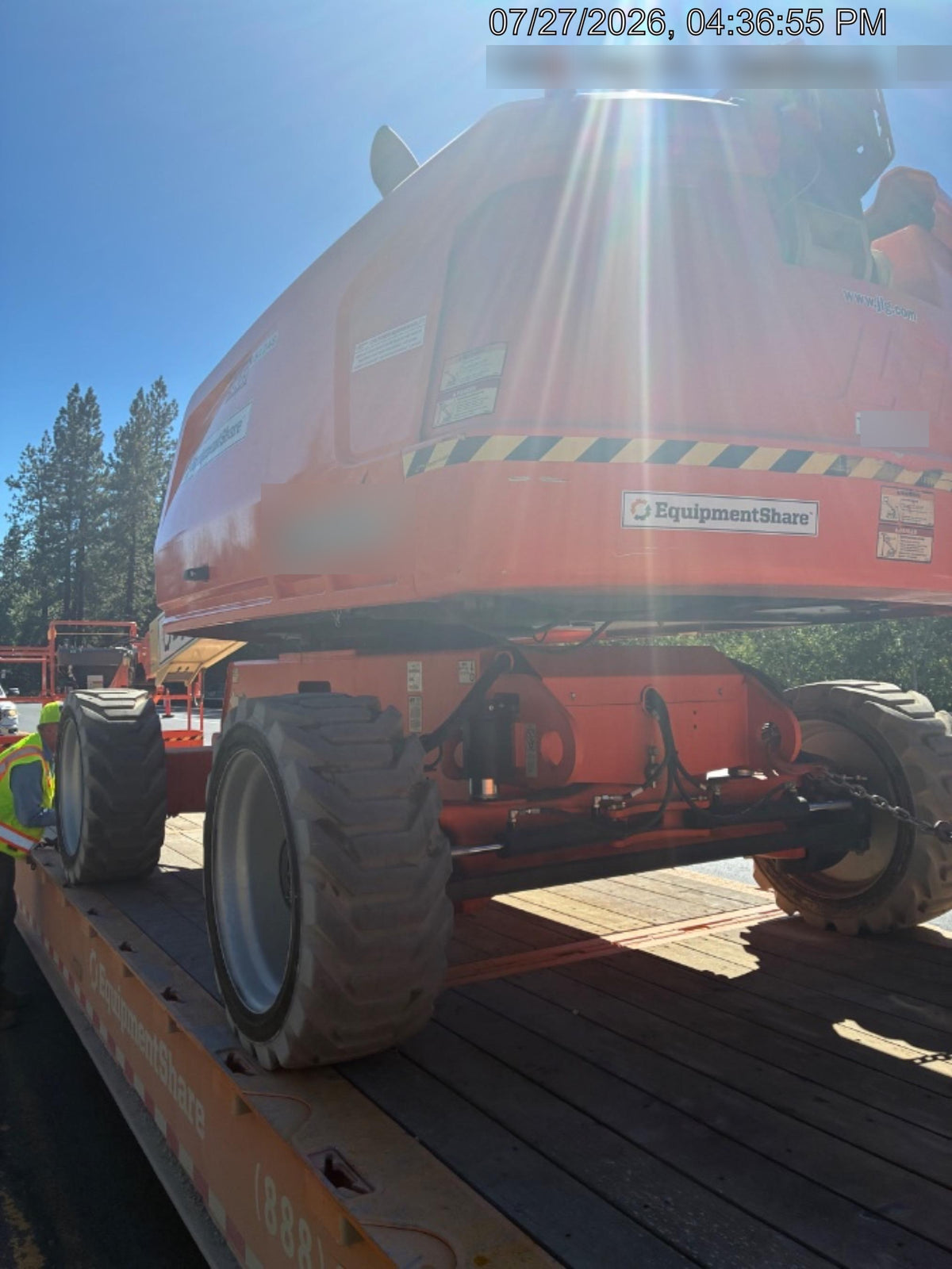2021 JLG 660SJ