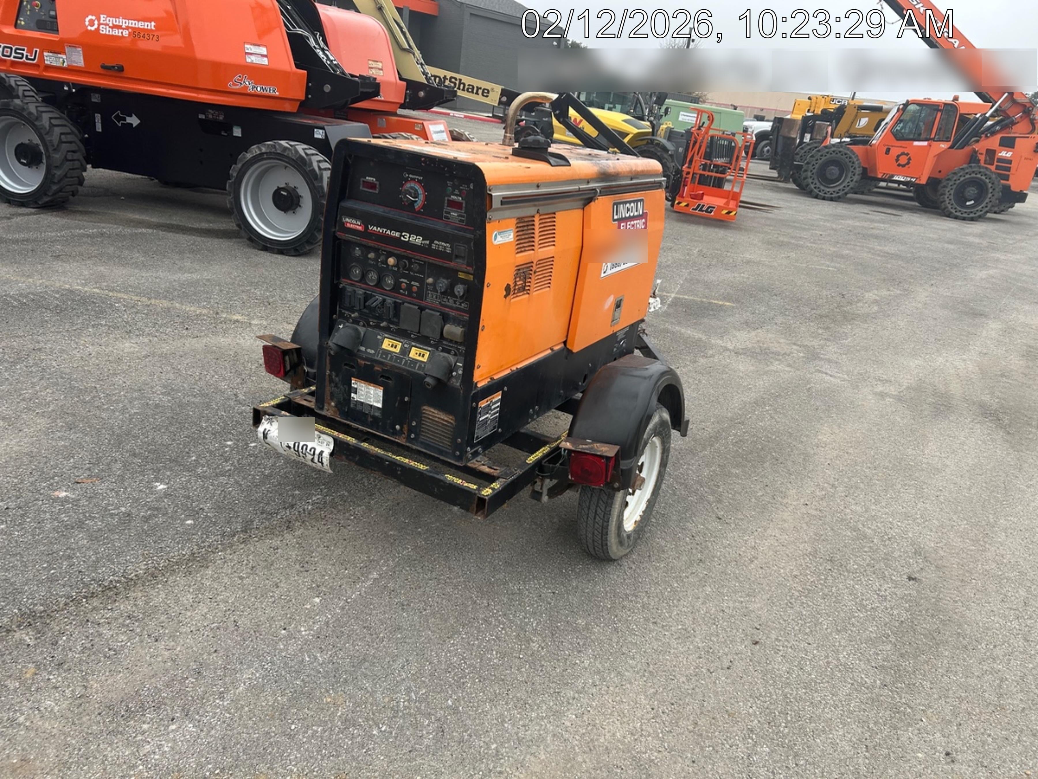 2021 Lincoln Electric Vantage 322 Vantage 322 Ready Pak 3 w/ Decals, ORANGE (includes trailer, cable rack, fender light kit) NO Telematics