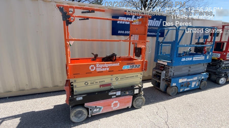 2022 JLG ES1932