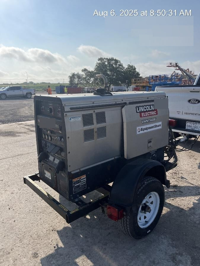 2020 Lincoln Electric Vantage 322 Welder Ready-Pak 3, w/ GPS & Decals (includes trailer, cable rack, fender light kit)