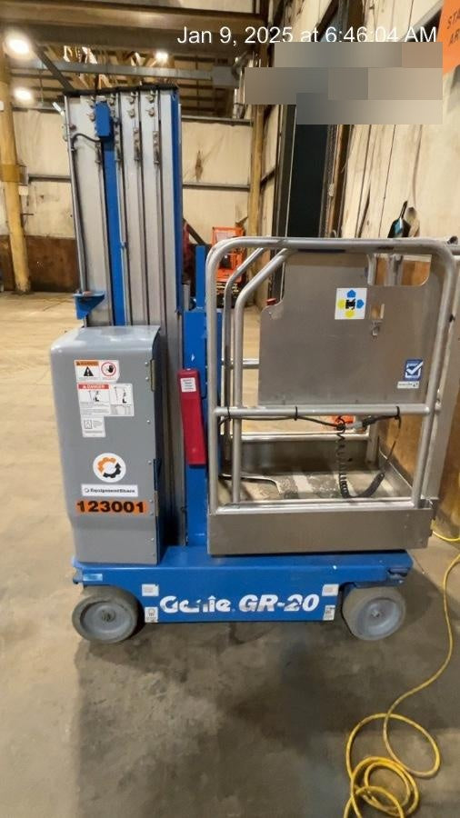 2020 GENIE GR-20