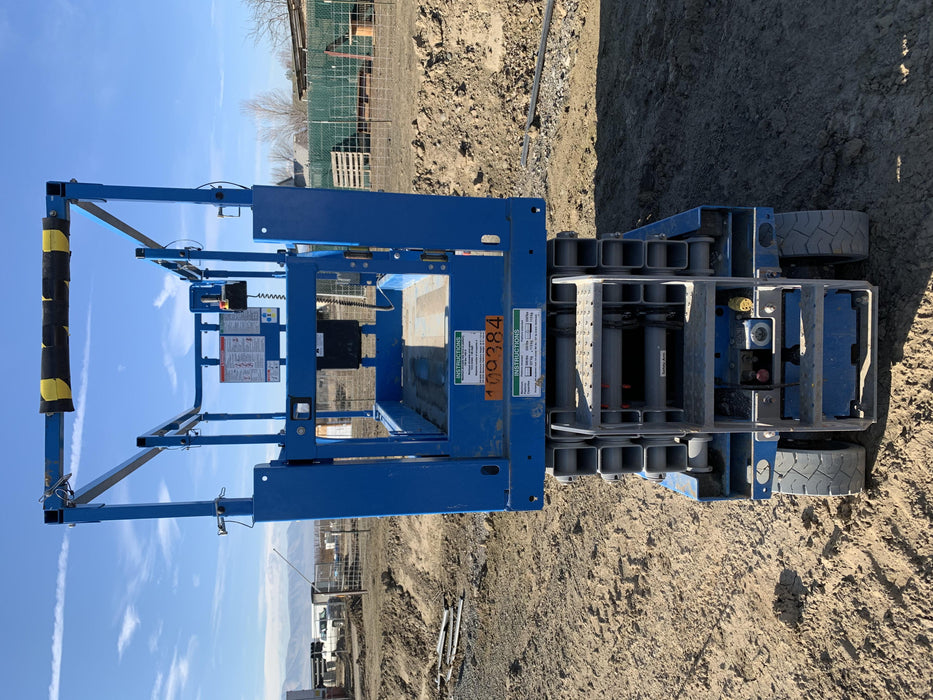 2020 Genie GS-2632 Solid NM Tires, Folding Rails with Half-Height Swing Gate, Beacon, 800W Invertor