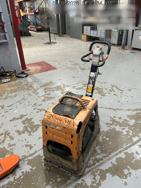 2023 Multiquip MVH158 Honda GX200, 17" Plate, Gas