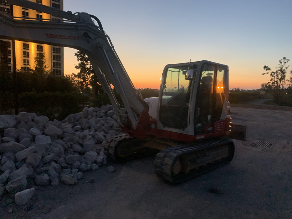 2020 TAKEUCHI TB290C