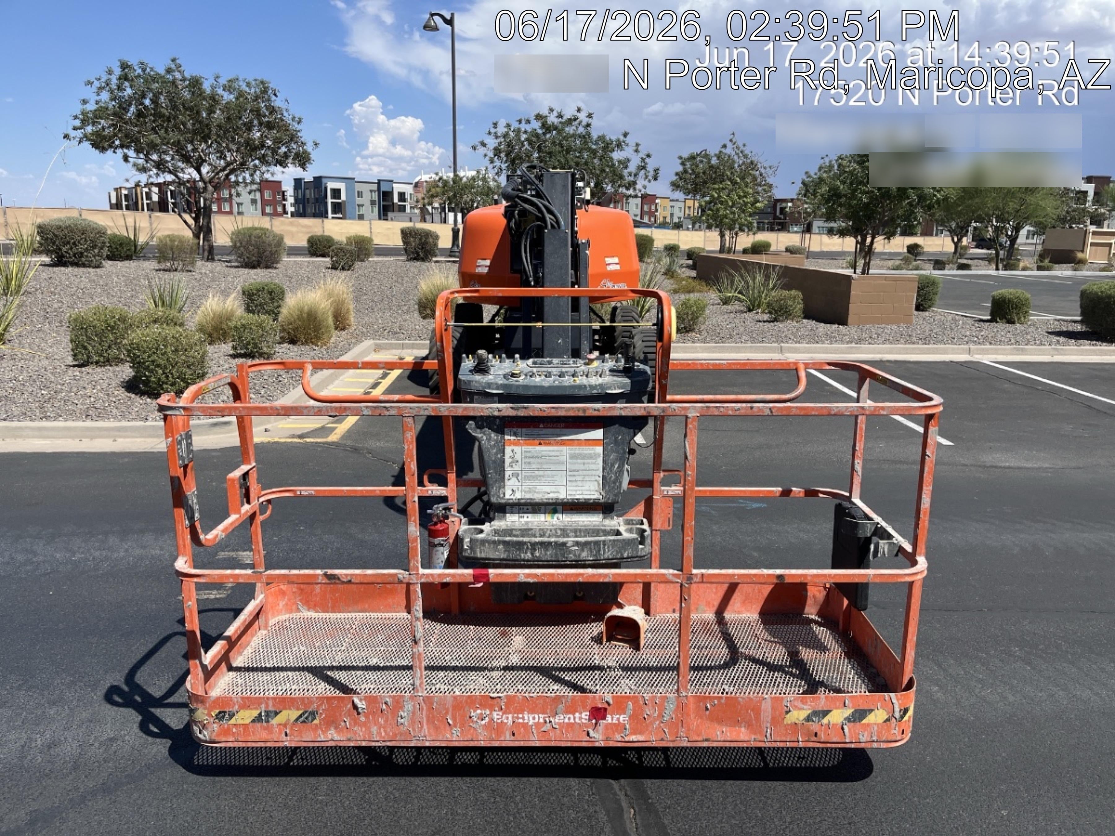 2025 JLG 660SJ