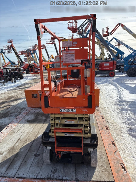 2022 JLG ES1932