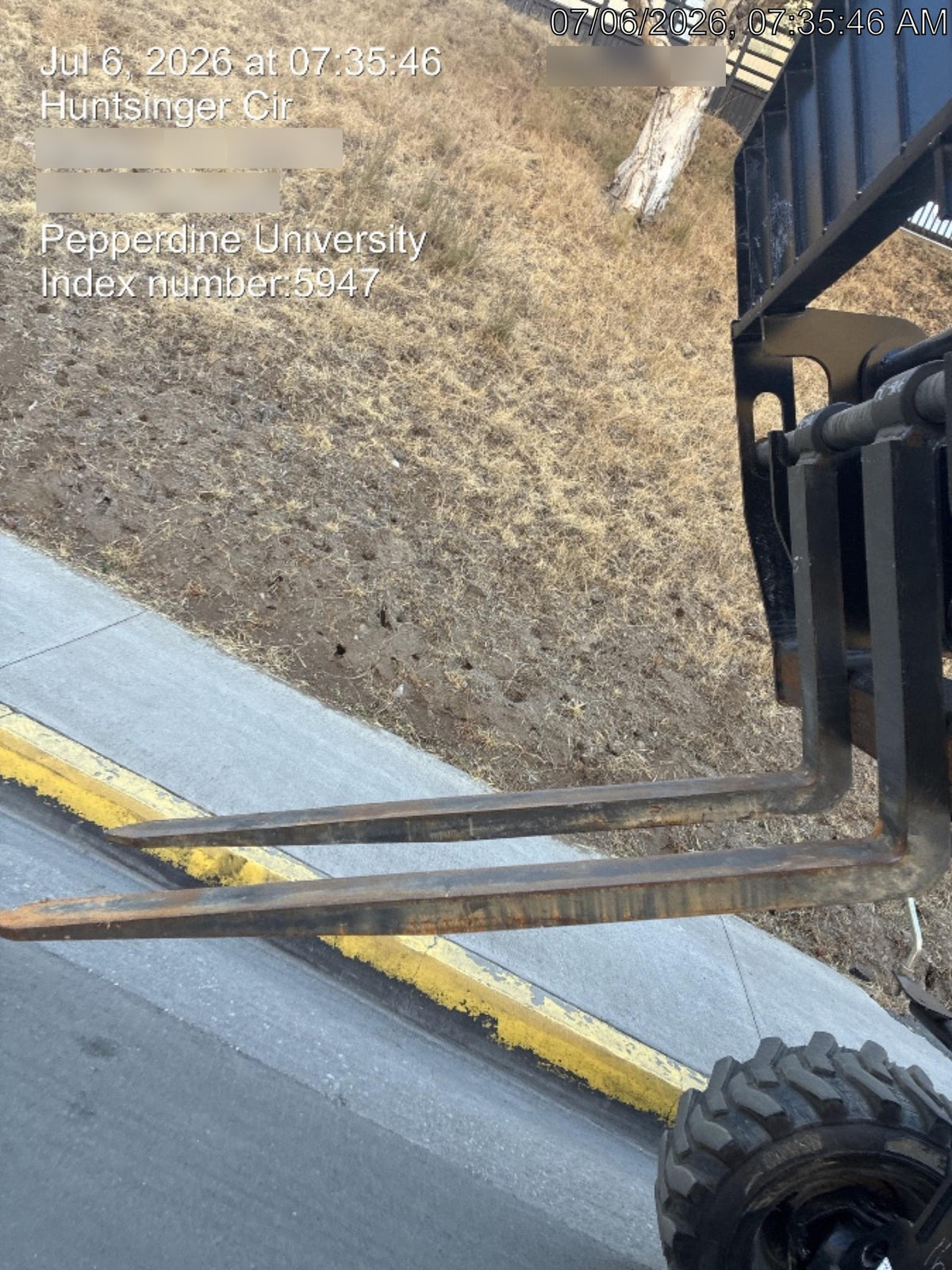 2025 JLG 519