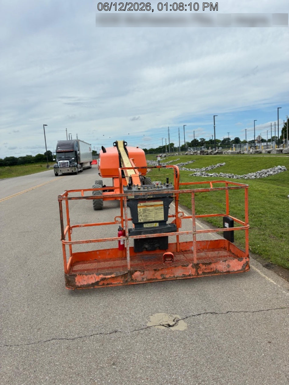 2019 JLG 460SJ
