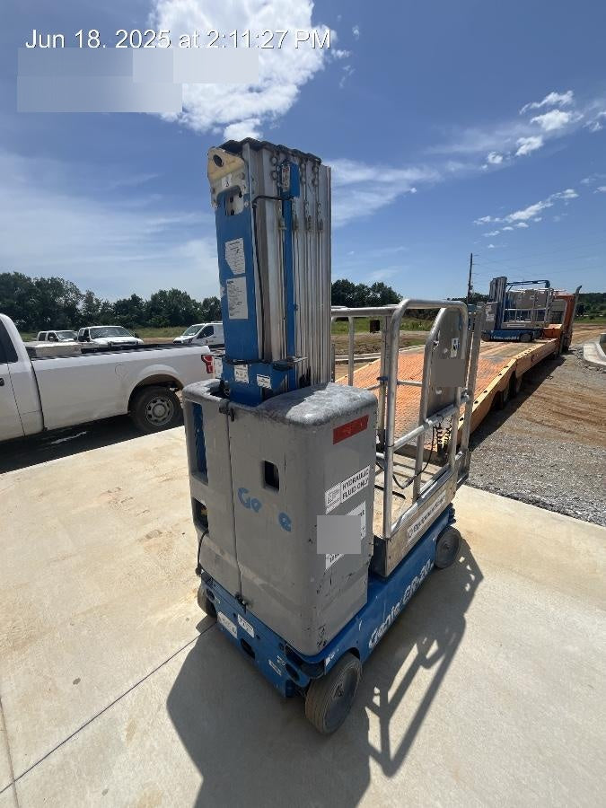 2020 GENIE GR-20