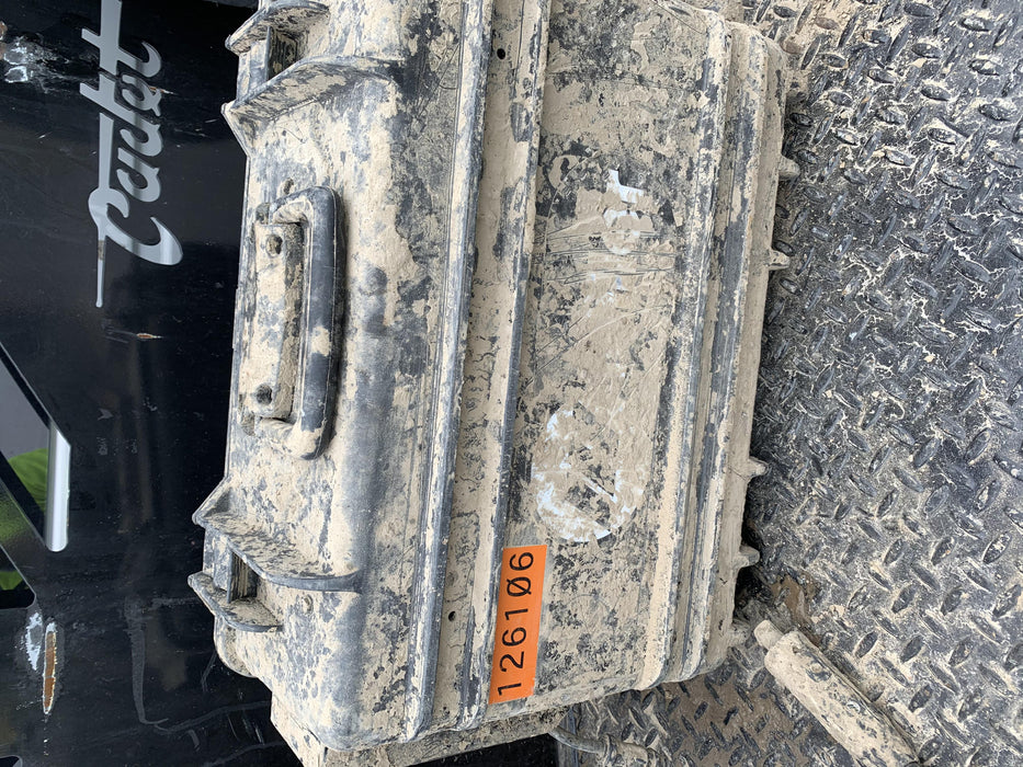 2021 MILLER ELECTRIC SUITCASE 12RC