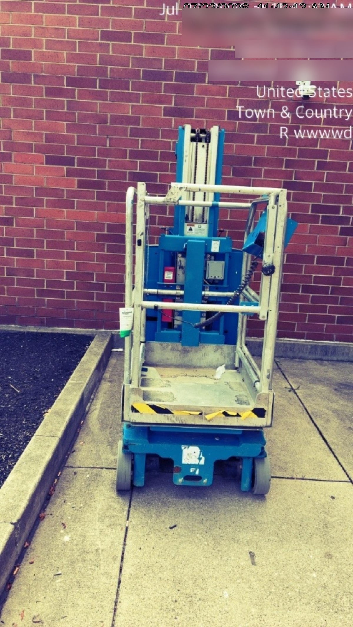 2021 GENIE GR-20