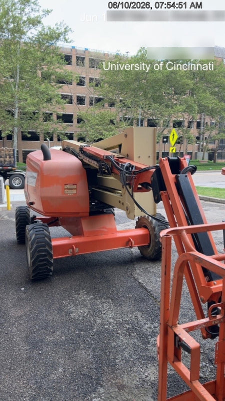 2019 JLG 450AJ