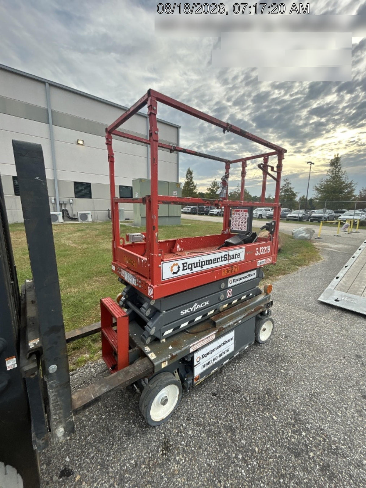 2021 SKYJACK SJ3219