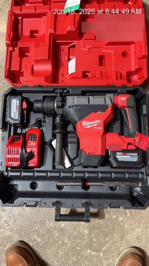 2022 MILWAUKEE 2718-22HD