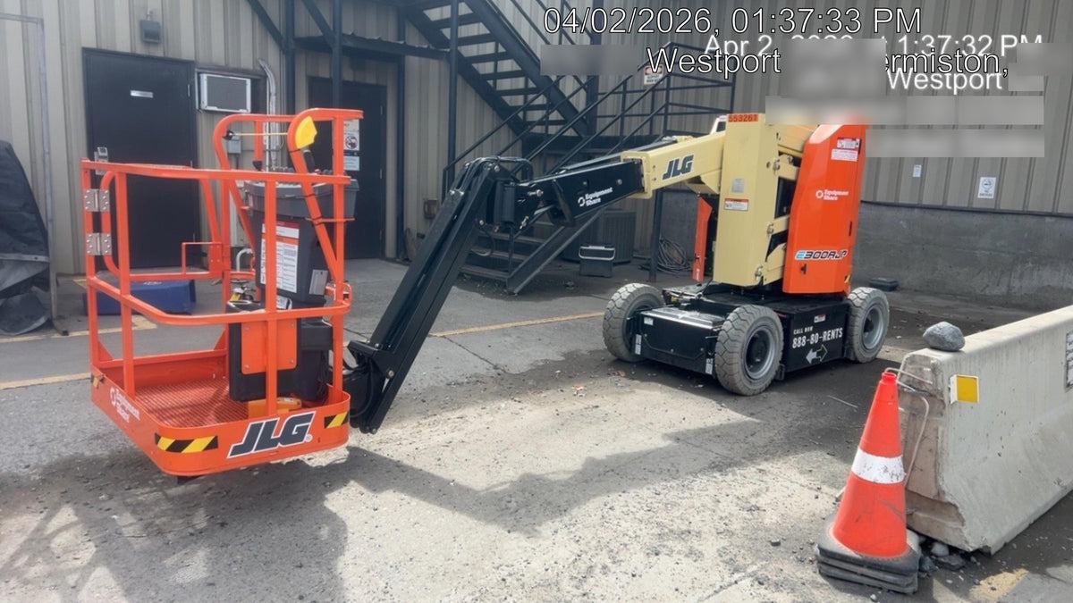 2025 JLG E300AJP