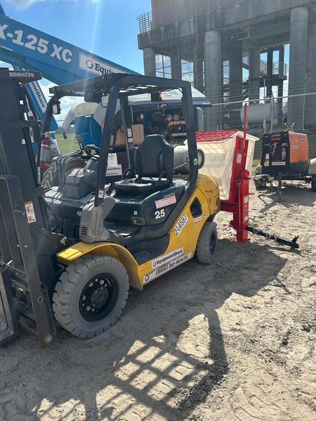 2022 KOMATSU FG25T-16