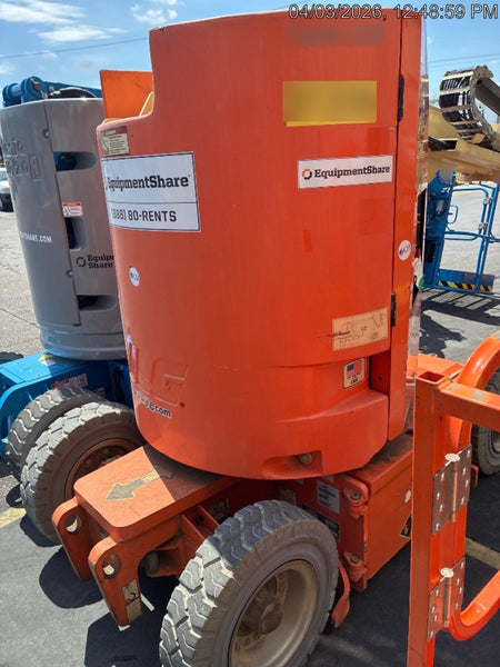 2019 JLG E300AJP