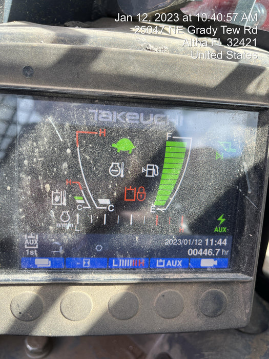 2022 TAKEUCHI TL10V2-CR