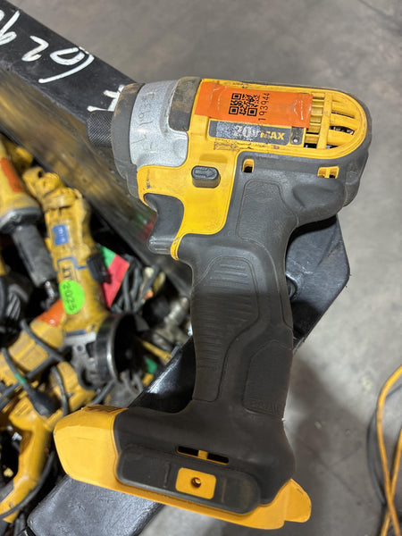 2021 DEWALT DCF885