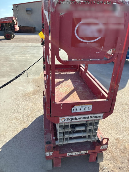 2020 MEC 1330SE Solid NM Tires, Steel Swing out Doors, LCS, Beacon, 900W Invertor