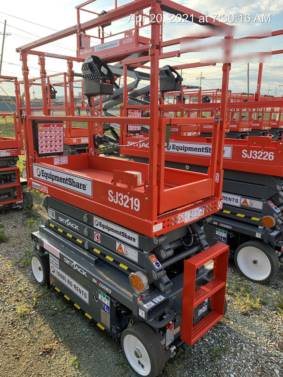 2021 SKYJACK SJ3219