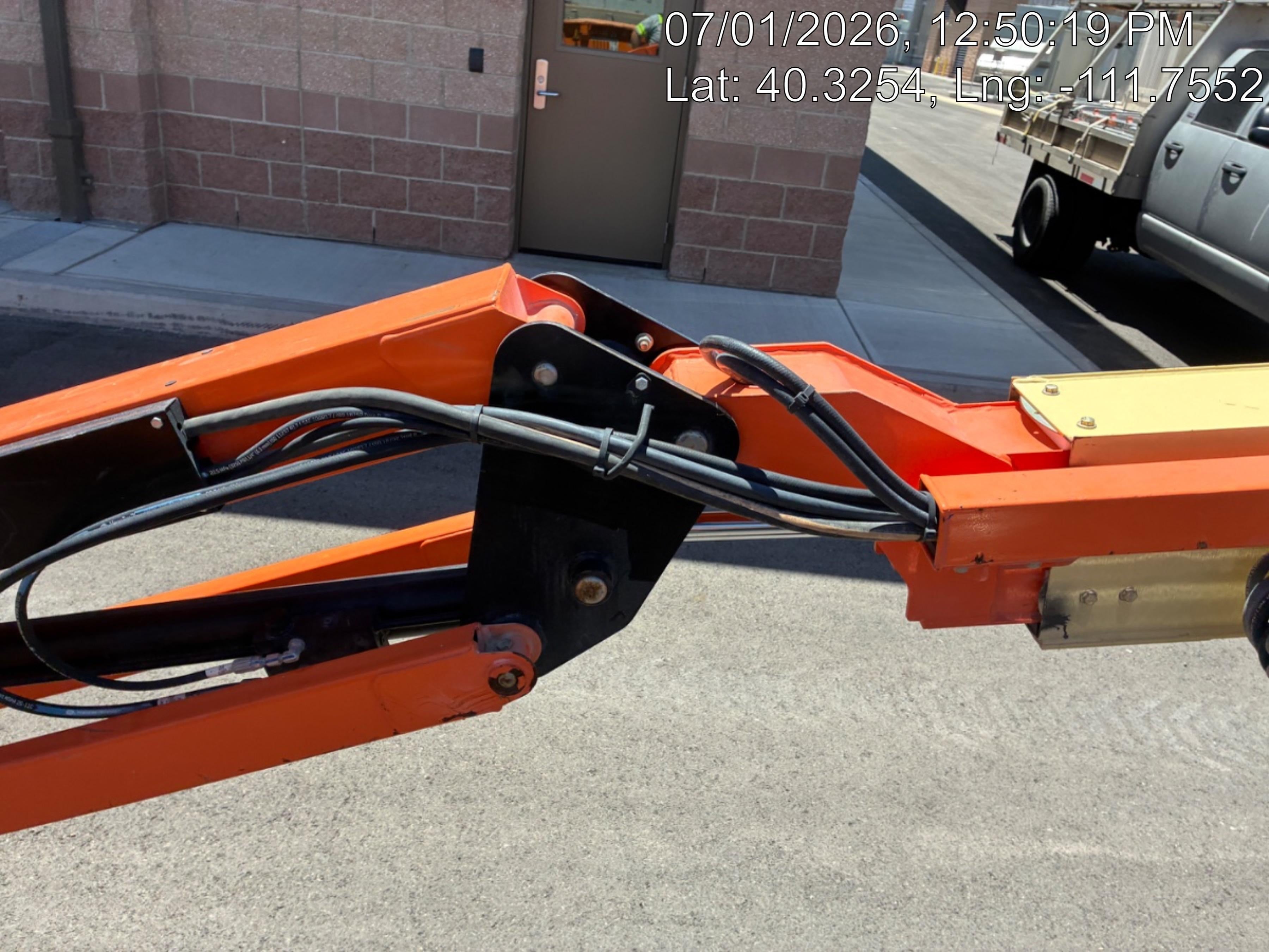 2019 JLG 460SJ