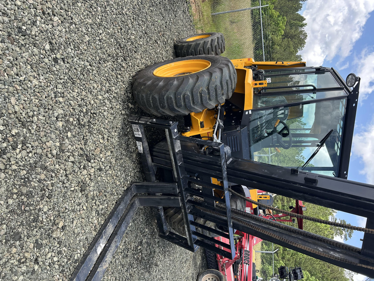 2025 JCB 930-4