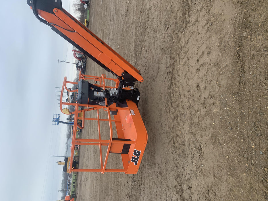 2021 JLG 800AJ