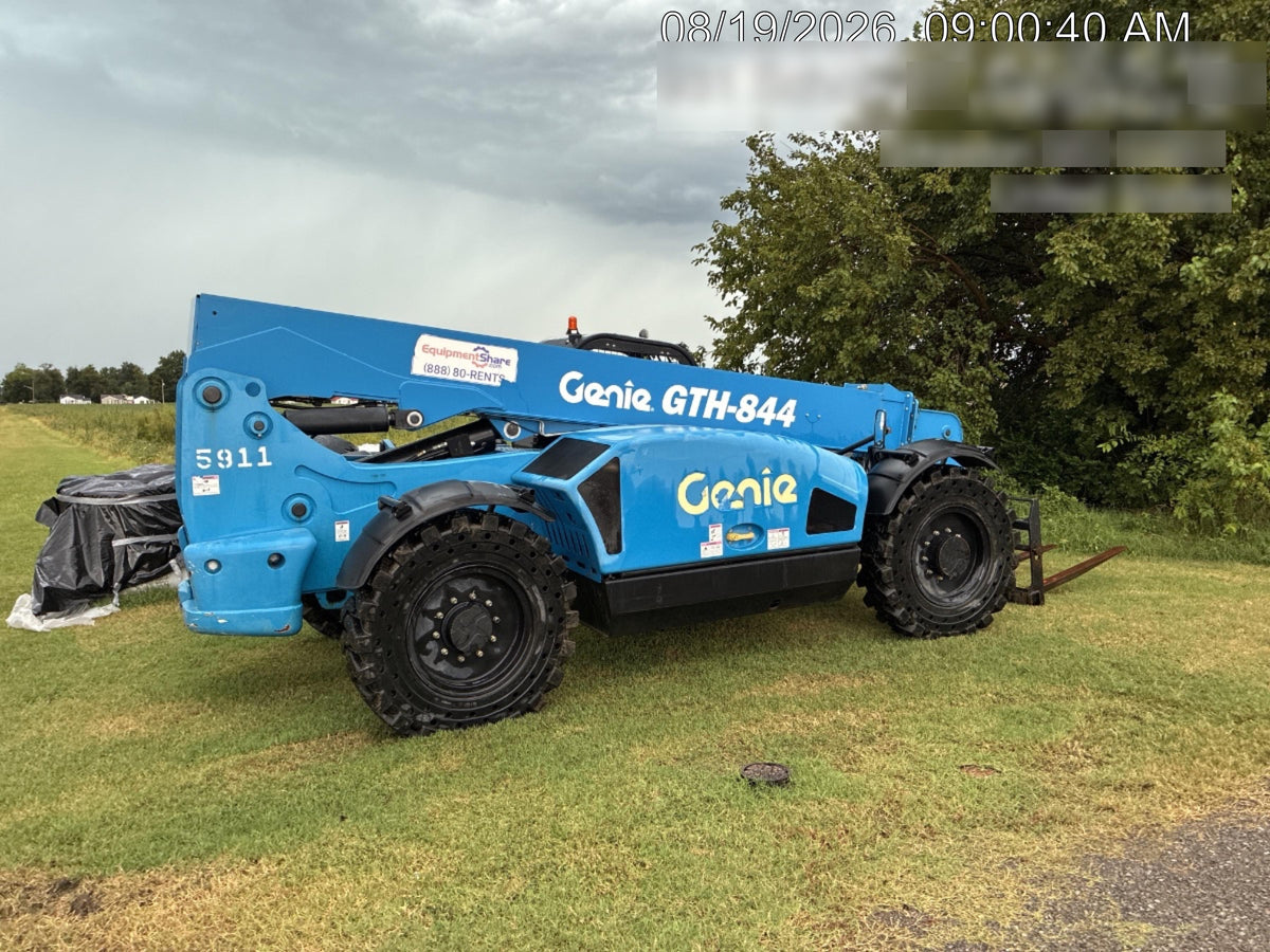 2017 Genie GTH-844 Genie GTH-844, Solid Tires, 60" carriage/forks, Open ROPS, Work Lights